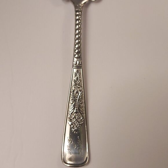 Rogers and Hamilton Antique Silver plate Sugar Spoon Scalloped Edge 6 inch - Picture 3 of 13